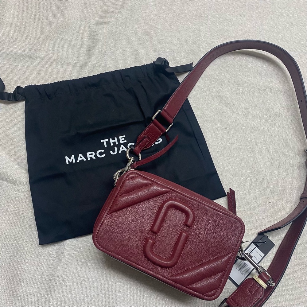 Marc Jacobs Red Burgundy The Snapshot Leather Camera Bag Purse Crossbody NEW